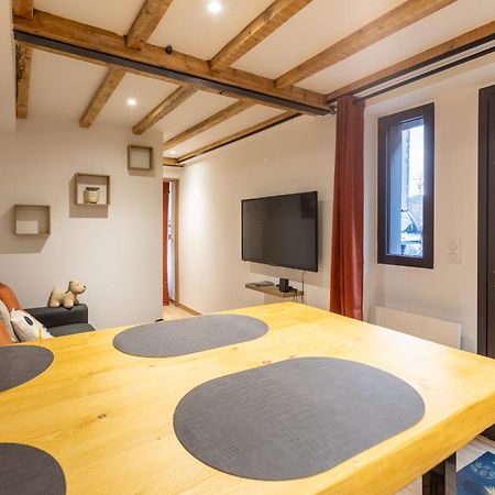 Le Repaire Des Ecureuils - Appt Avec Terrasse Apartment Formigueres Exterior photo